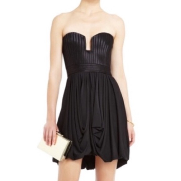 BCBGMaxAzria Dresses & Skirts - 🌟NWT! BCBGMaxAzria Strapless Dress